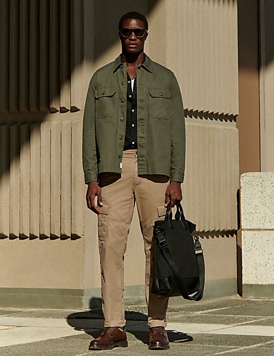 Pantalon cargo l&eacute;ger coupe fusel&eacute;e 100&nbsp;% coton