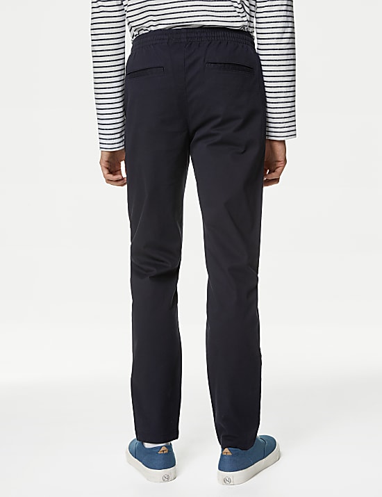 Broek met elastische tailleband en taps toelopende pasvorm