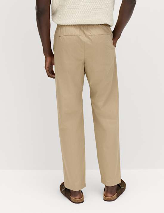 Pantalon l&eacute;ger coupe fusel&eacute;e d&eacute;contract&eacute;e