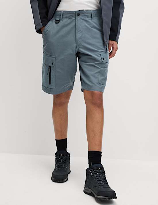 Celana Pendek Trekking Ripstop Bertekstur dengan Stormwear&trade;