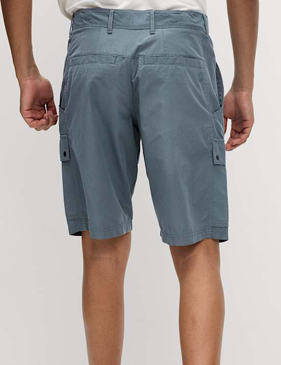 Celana Pendek Trekking Ripstop Bertekstur dengan Stormwear&trade;