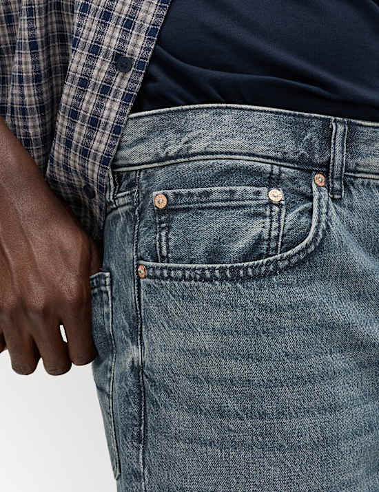 Denim-Shorts mit geradem Bein