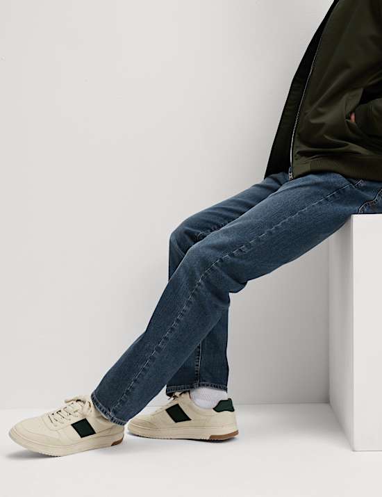 Straight Fit Jeans with Stormwear&trade;