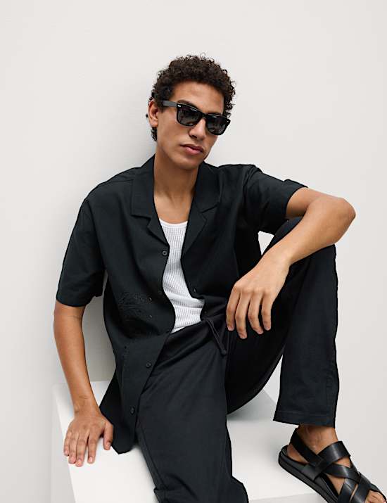 חולצת עץ דקל רקומה מתערובת כותנה