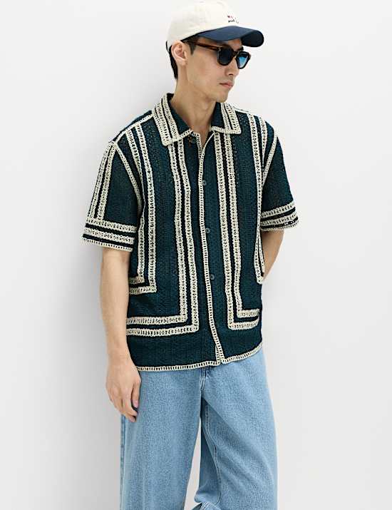 Regular Fit Knitted Short Sleeve Shirt
