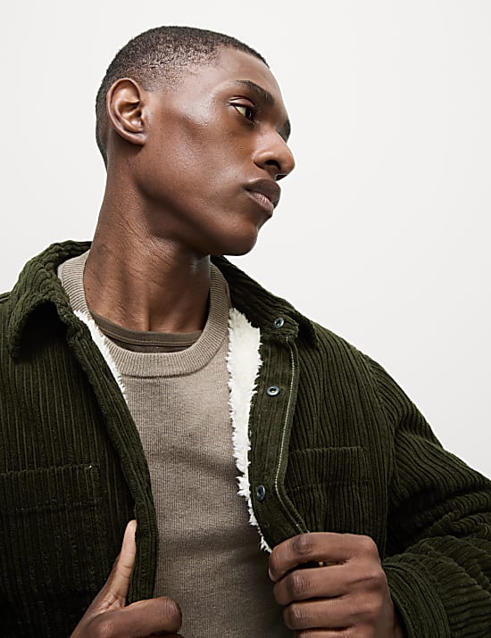 חולצת ז'קט מבד קורדרוי עם בטנה דמוית צמר