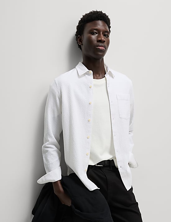 Camisa texturizada 100 % algod&oacute;n de planchado f&aacute;cil