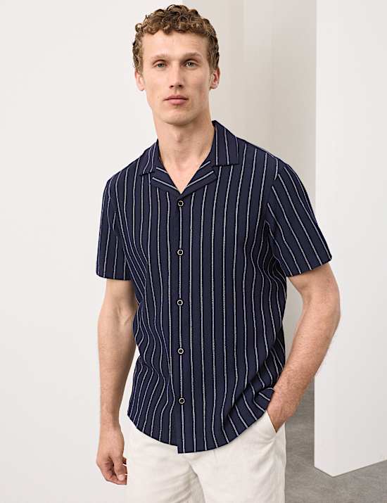 Striped Crinkle Seersucker Short Sleeve Shirt