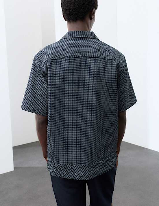 Geometric Jacquard Short Sleeve Shirt