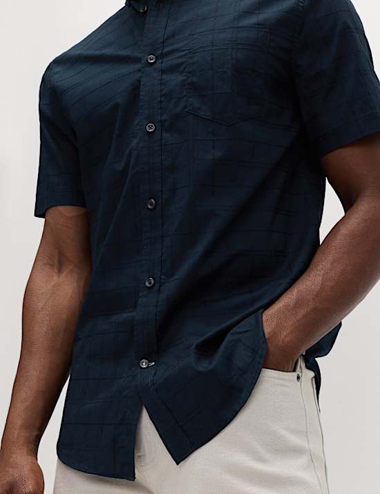 Chemise &agrave; manches courtes &agrave; carreaux coupe standard 100 % coton, repassage facile