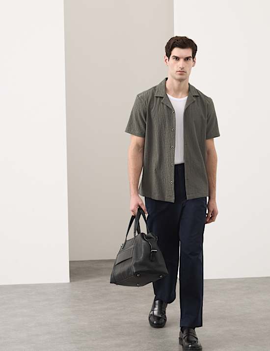 Relaxed Fit Hemd aus Seersuckerq mit Knittereffekt