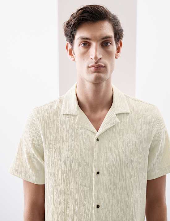 Relaxed Fit Easy Iron Seersucker Shirt