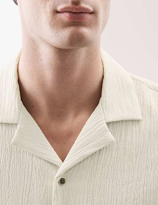 Relaxed Fit Easy Iron Seersucker Shirt