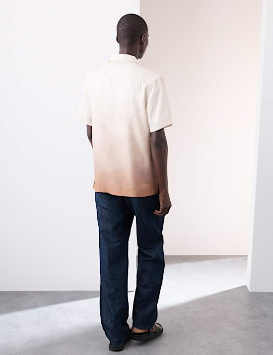 Chemise &agrave; imprim&eacute; sc&eacute;nique et col cubain