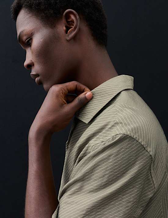 Short Sleeve Geometric Shirt