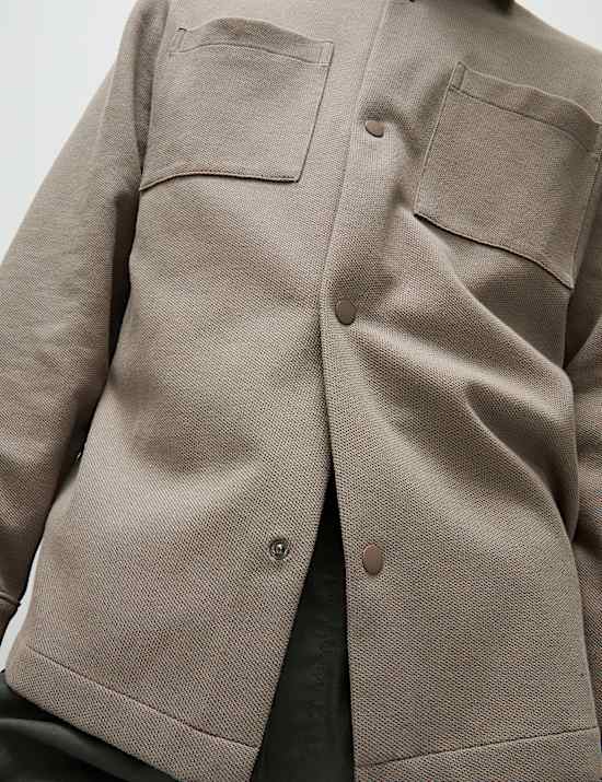 Surchemise &eacute;l&eacute;gante extensible &agrave; deux poches