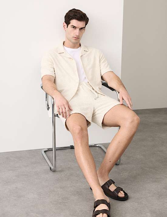 Shorts aus Frottee-Jacquard mit hohem Baumwollanteil