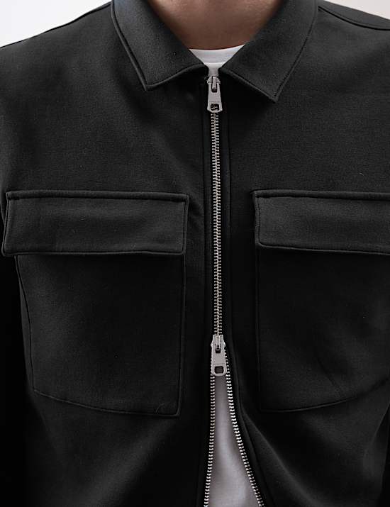 ז'קט עם רוכסן מבד עשיר בכותנה