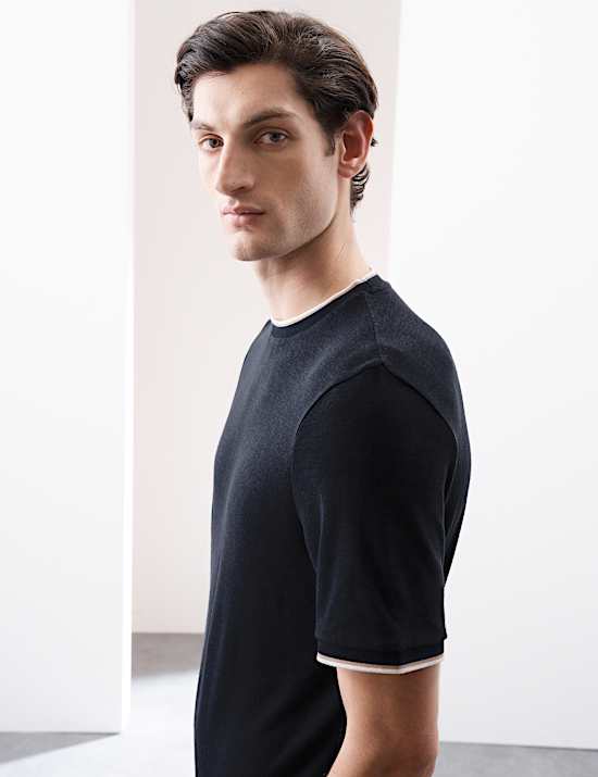 T-Shirt με κλειστή στρογγυλή λαιμόκοψη από σύμμεικτο λινό