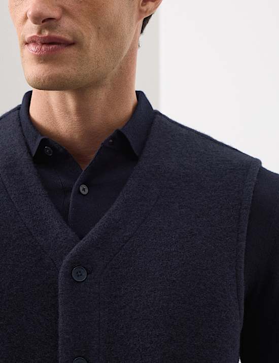 אפודת פליז מתערובת צמר בטקסטורה