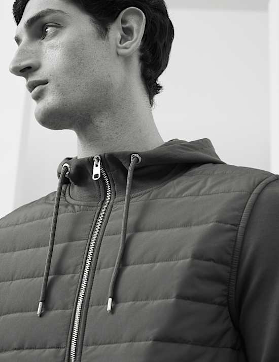 Chaqueta con capucha y cremallera de algod&oacute;n con Stormwear&trade;