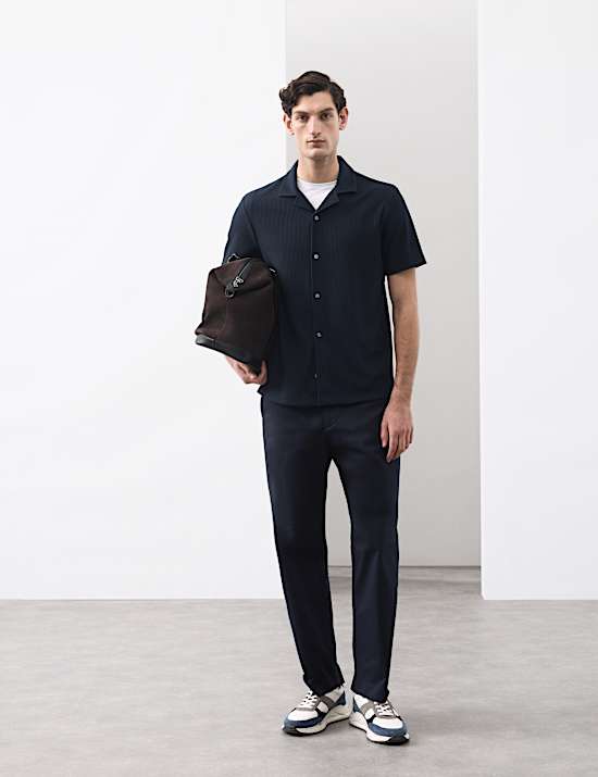 Regular Fit Textured Short Sleeve Shirt