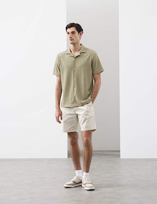 Regular Fit Textured Short Sleeve Shirt