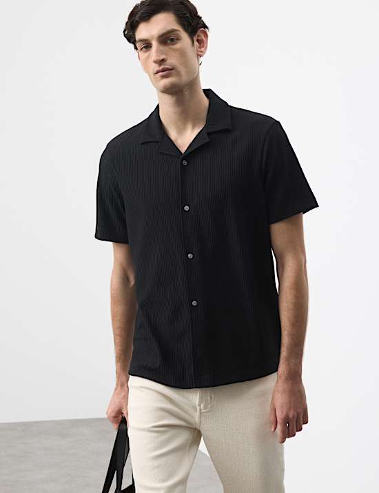 Regular Fit Textured Short Sleeve Shirt