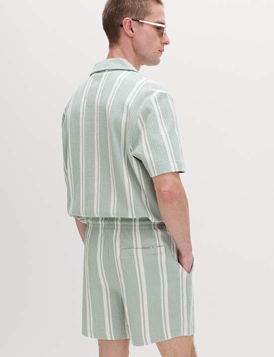 Short en coton &agrave; rayures gaufr&eacute;es