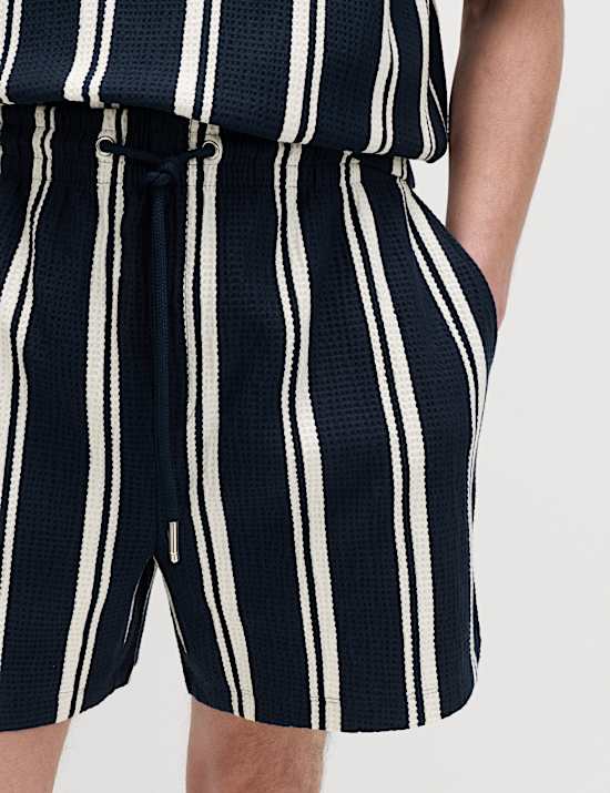 Short en coton &agrave; rayures gaufr&eacute;es
