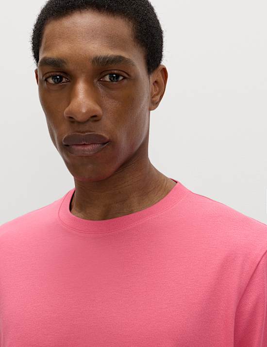 Camiseta 100 % algod&oacute;n de corte est&aacute;ndar con cuello redondo
