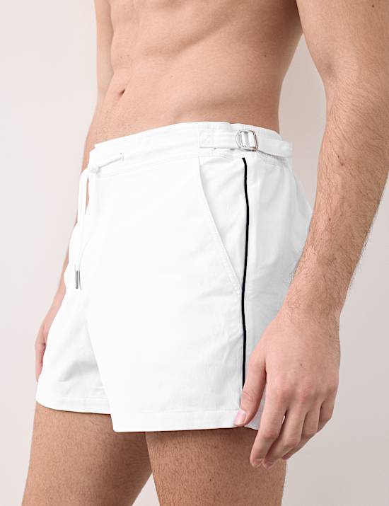 Szybkoschnące szorty kąpielowe