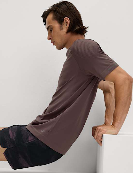 Αθλητικό T-Shirt χωρίς ραφές