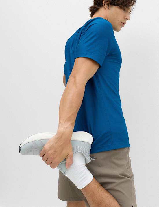 Activewear Jacquard Mesh Stripe T-Shirt