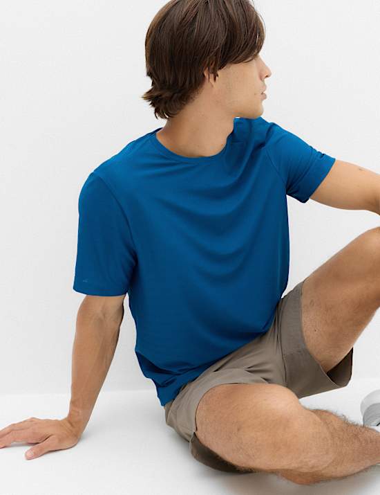 Activewear Jacquard Mesh Stripe T-Shirt