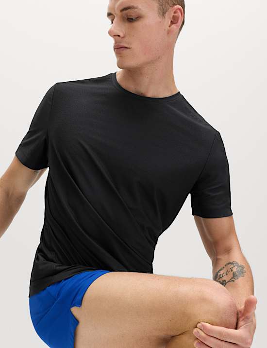 Activewear Jacquard Mesh Stripe T-Shirt