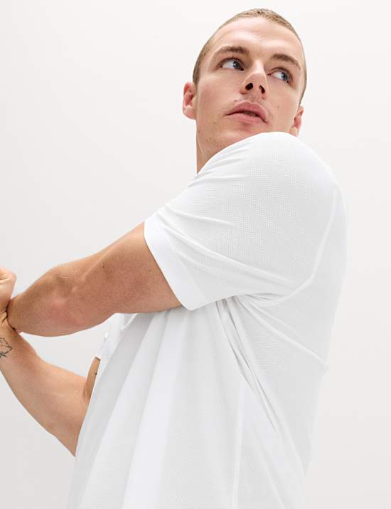 Activewear Jacquard Mesh Stripe T-Shirt