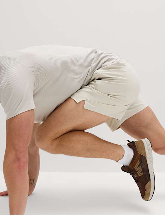 Regular Fit 5 Inch Stretch Sports Shorts