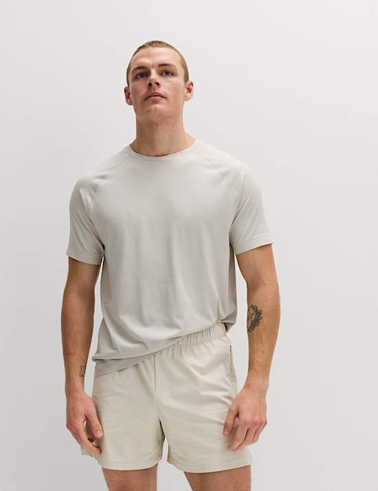 Regular Fit 5 Inch Stretch Sports Shorts