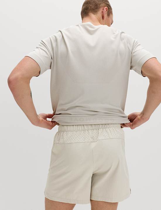 Regular Fit 5 Inch Stretch Sports Shorts