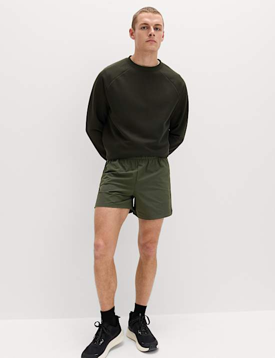 Pantalones cortos deportivos de corte est&aacute;ndar el&aacute;sticos de 13 cm