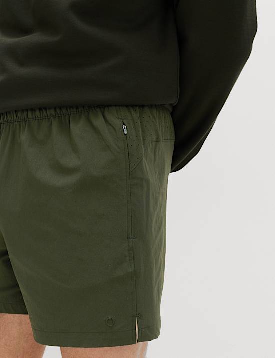 Pantalones cortos deportivos de corte est&aacute;ndar el&aacute;sticos de 13 cm
