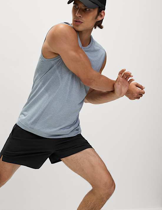 Short de sport extensible coupe standard 13 cm