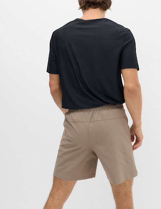 Regular Fit 7 Inch Stretch Sports Shorts