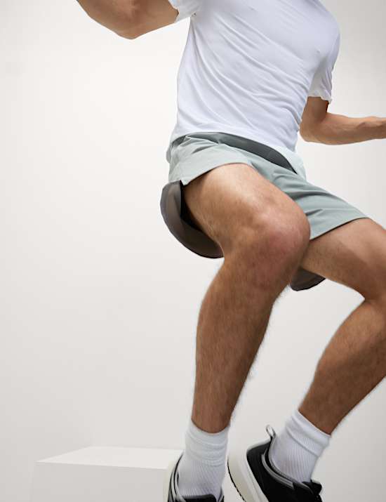 Regular Fit 7 Inch Stretch Sports Shorts