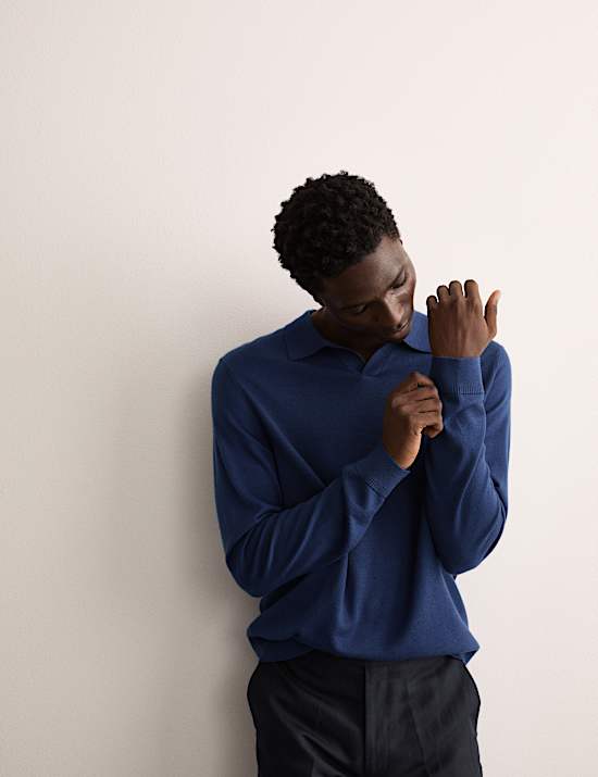 Gebreid merinowolrijk poloshirt met zijde