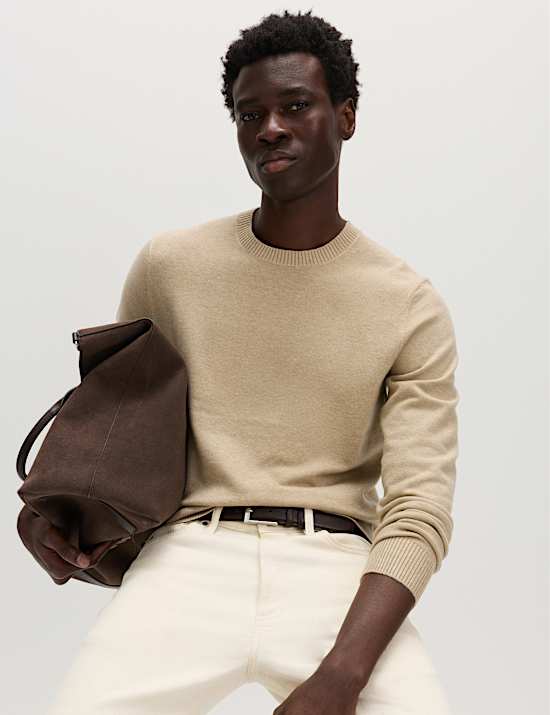 Pull en maille l&eacute;g&egrave;re &agrave; col rond