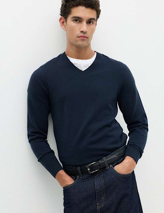 Air Yarn V Neck Jumper