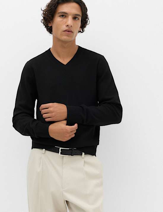 Air Yarn V Neck Jumper