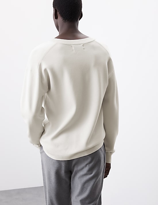 Relaxed  Milano Knit V-Neck Jumper